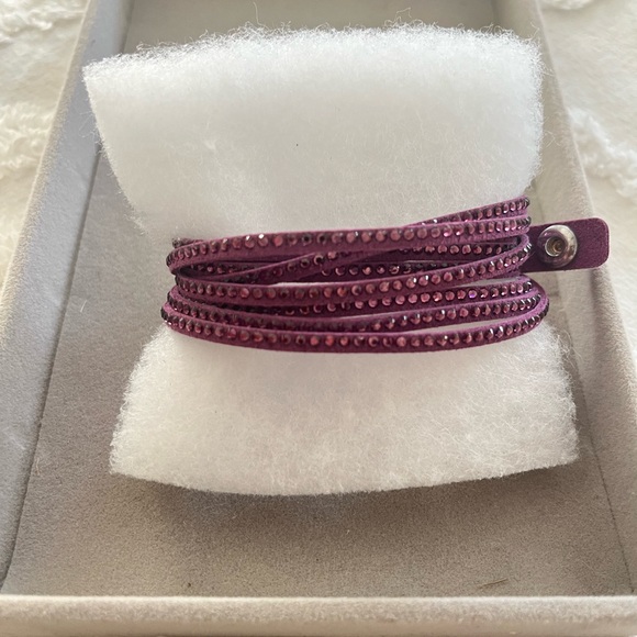 Swarovski Touchstone Wrap-Star Bracelet Amethyst - Picture 4 of 6